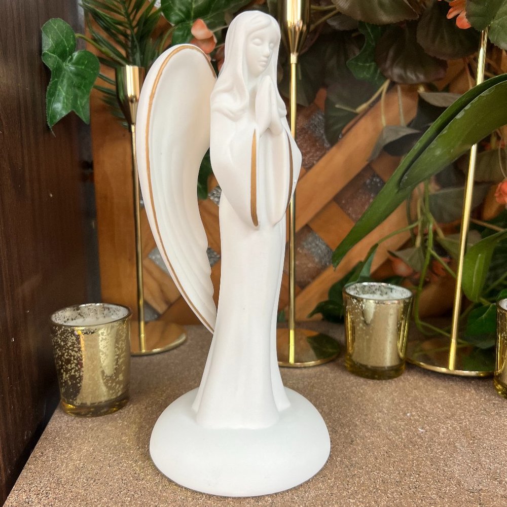 Teleflora's Angel of Grace Keepsake - Picture 4 of 6